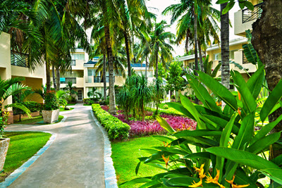 apartments with palms hubspot