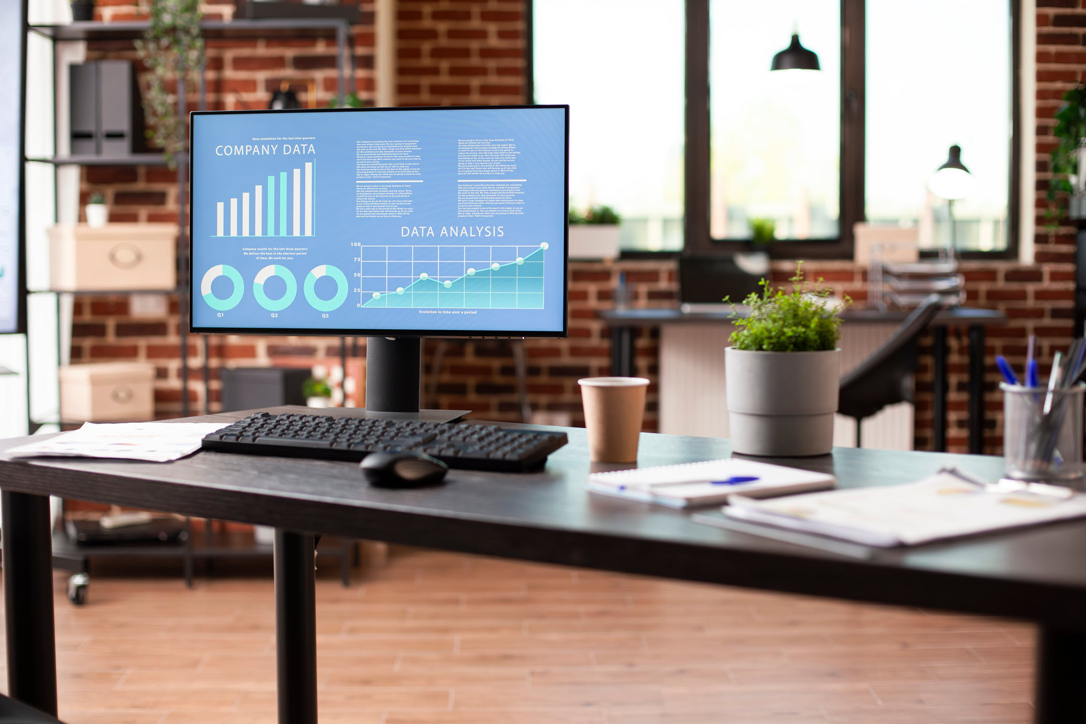 computer screen company financial data website