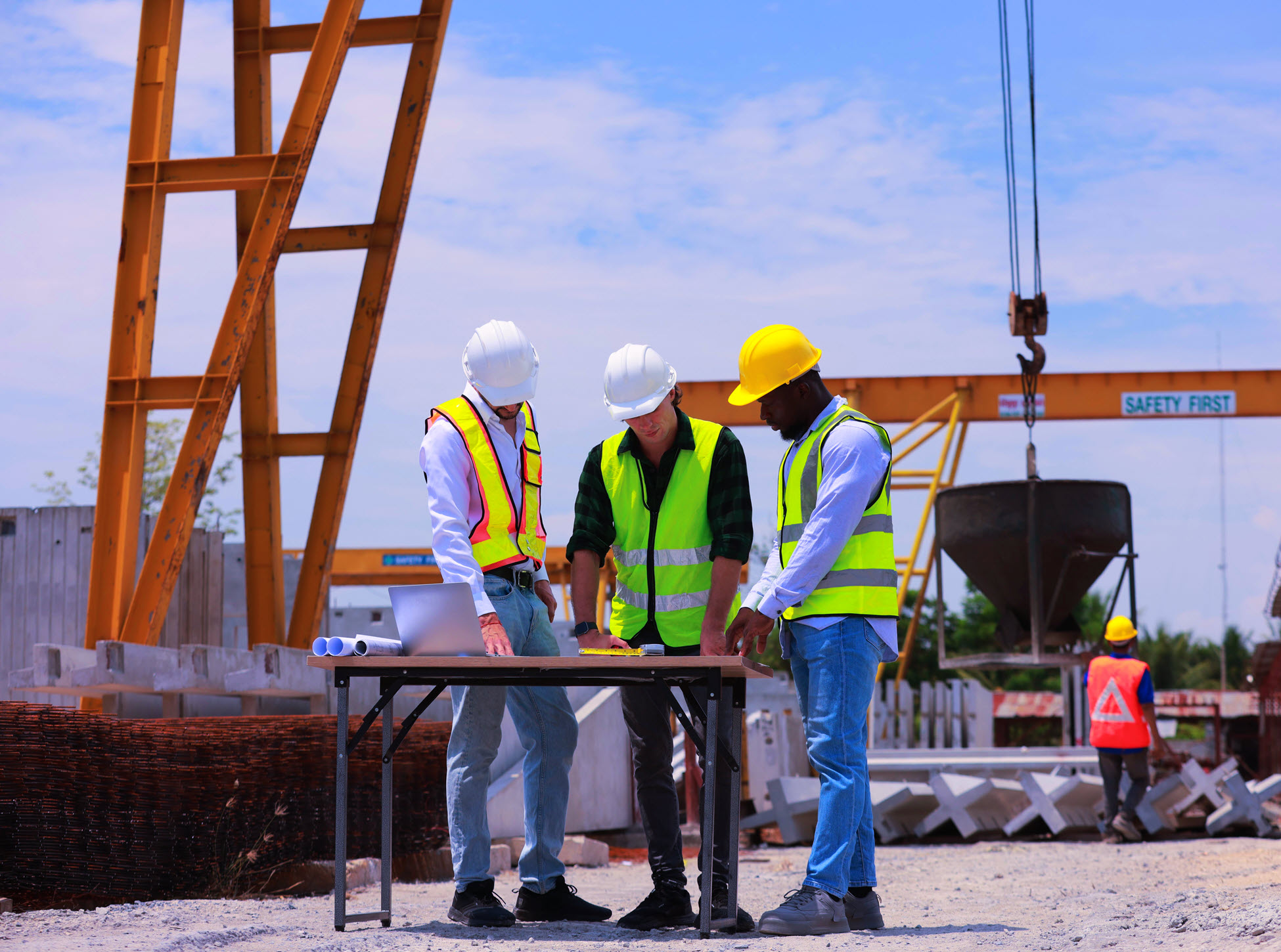 construction site reviewing plans website